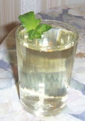 refreshing mint tea in a glass